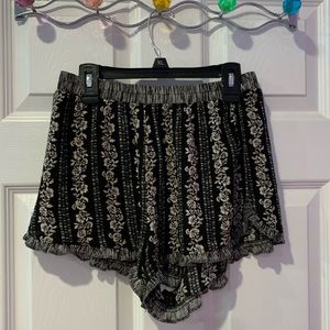 white rose flowy shorts